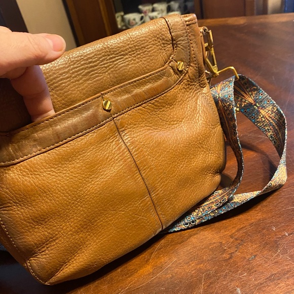 Vintage Tory Burch Leather Crossbody w/ extra strap! Cleaned & Refreshed! - Picture 6 of 13